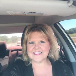 Meet your Posher, Melisa